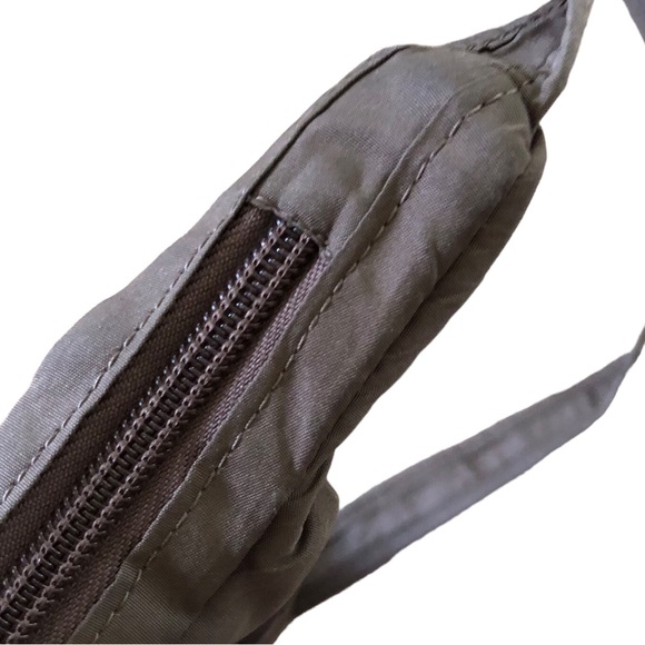 LUG - Canter Sidesaddle Crossbody Bag - Picture 6 of 7